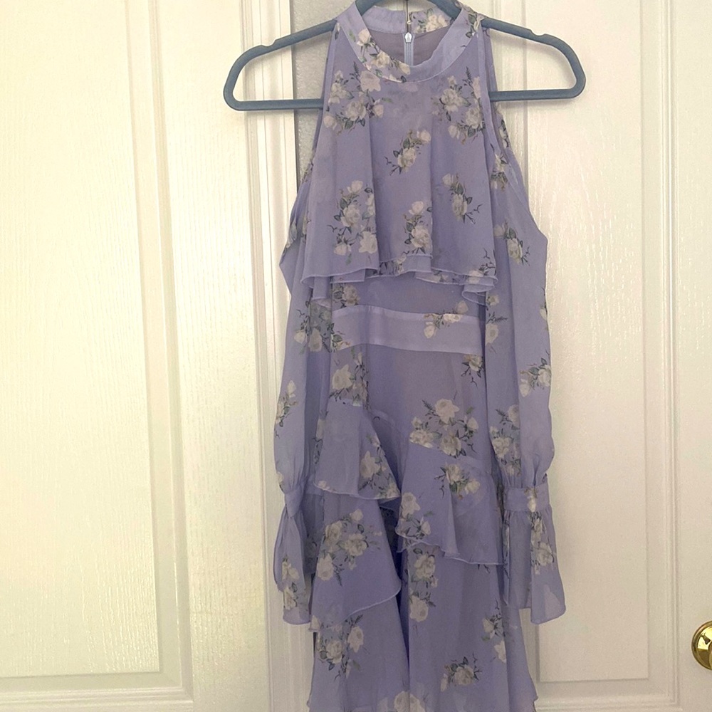 I am selling a brand new chicwish dress.